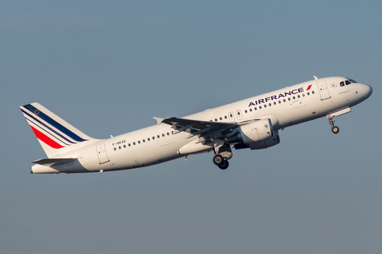 Air France Airbus A-320