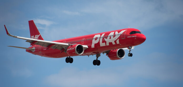 Play Airlines