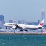 Japan Airlines Boeing 777