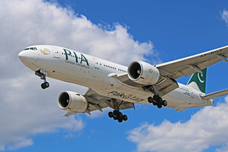 Pakistan International Airlines Boeing 777-200LR