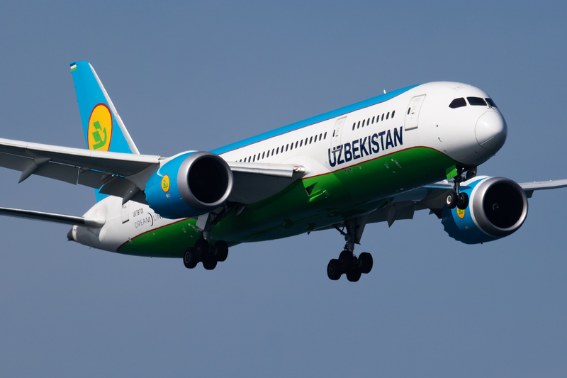 Uzbekistan Airways Boeing 787