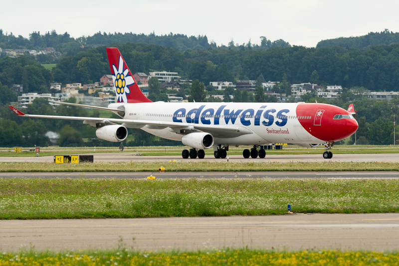 Edelweiss Air Airbus A340-313