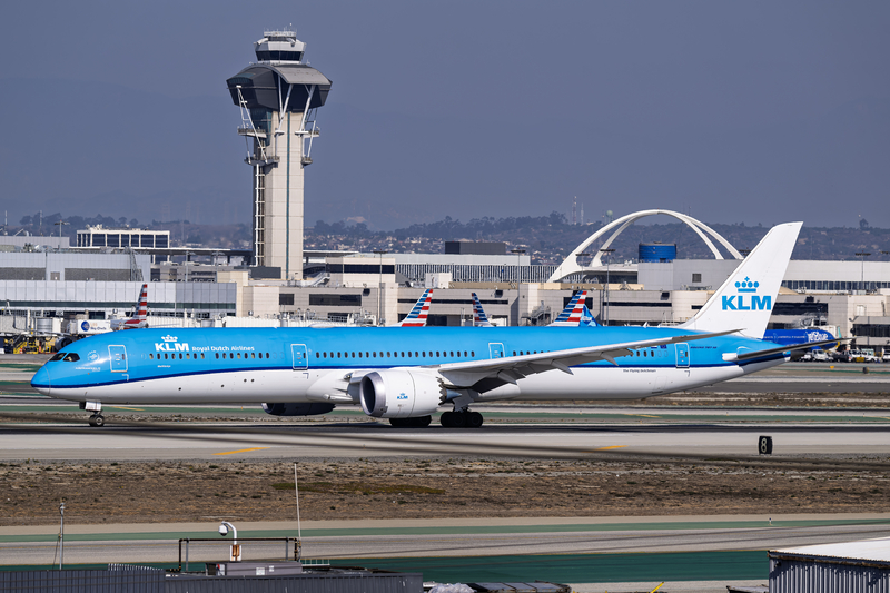 KLM Boeing 787-10