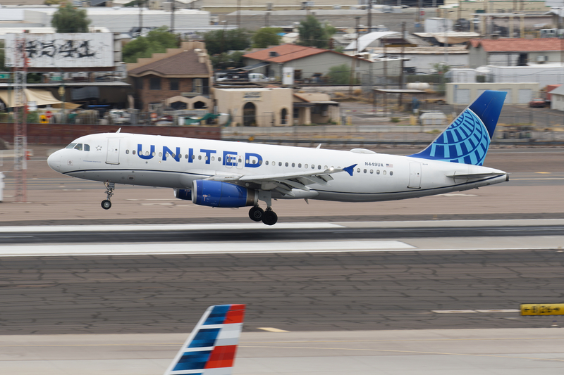 United Airlines Airbus A320