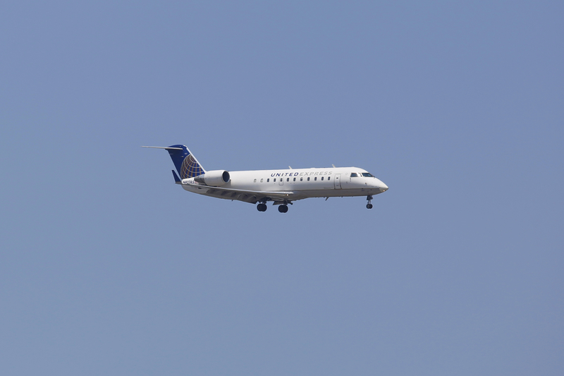 United Airlines CRJ