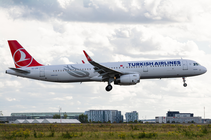 Turkish Airlines Airbus A321-231