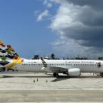 Cayman Airways Boeing 737