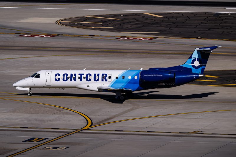Contour Airlines Embraer ERJ-135
