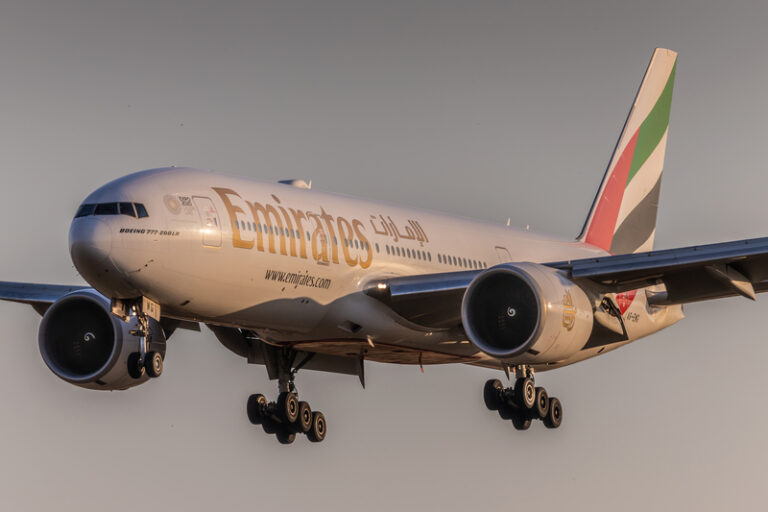 Emirates Boeing 777-200LR