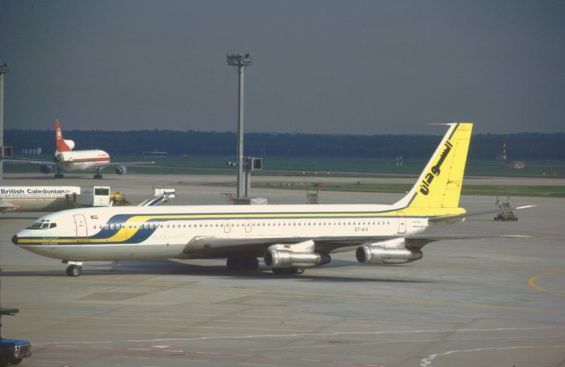 Sudan Airways Boeing B-707-369