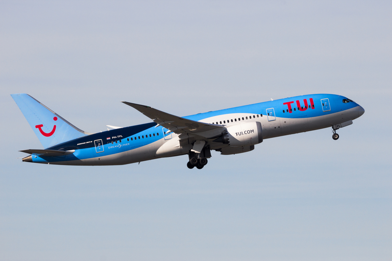TUI Airlines Boeing 787 Dreamliner