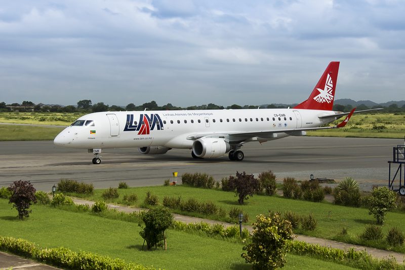 LAM Airlines Embraer 190
