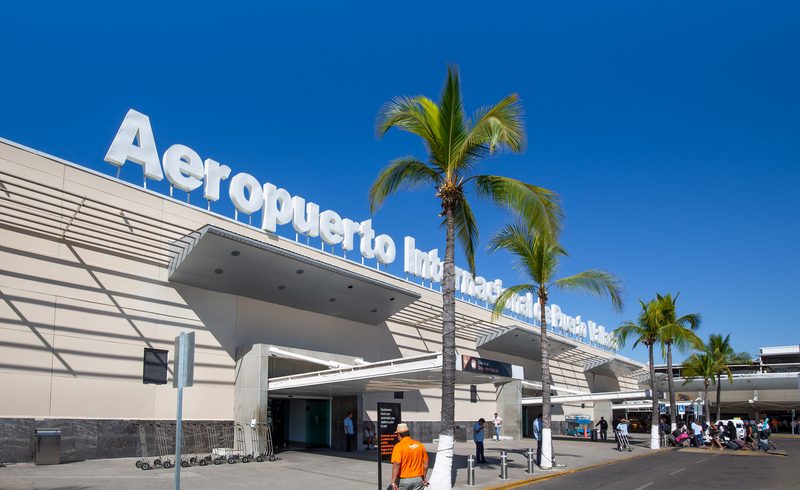 Airlines Pull Puerto Vallarta and Guadalajara Flying After “El Mencho” Operation Triggers Unrest