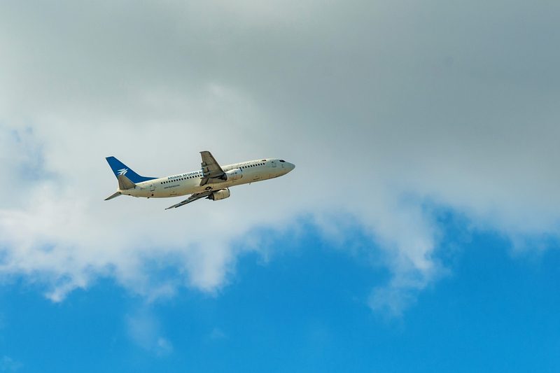Ariana Afghan Airlines Boeing 737-400