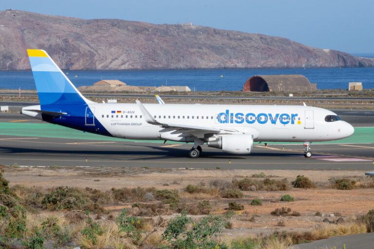 Discover Airlines Airbus A320