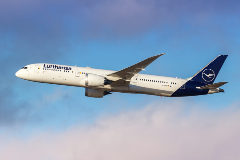 Lufthansa Boeing 787-9 Dreamliner