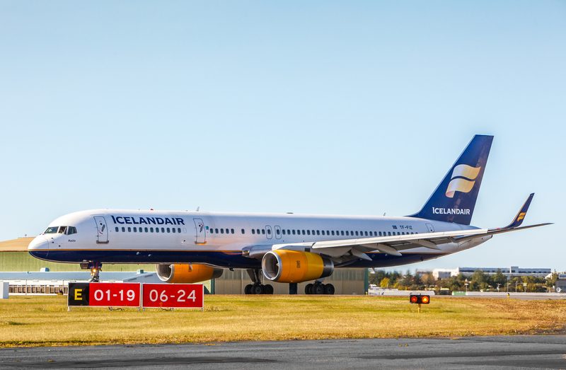 Icelandair Boeing 757-200
