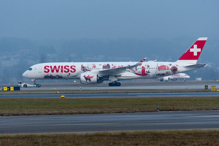 Swiss Airbus A350-941