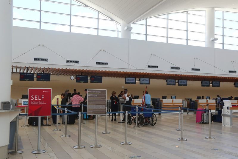 Lynden Pindling International Airport - NAS