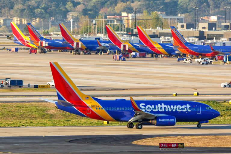 Southwest Airlines Boeing 737-700