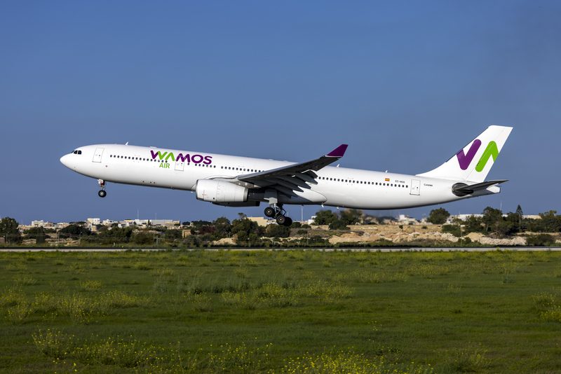 Wamos Air Airbus A330-343