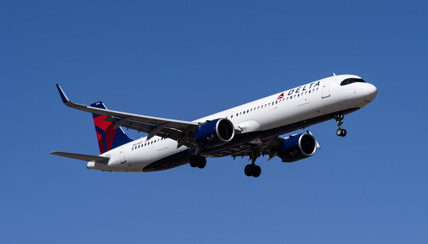 Delta Keeps 44-Seat First Class A321neo on Atlanta-Las Vegas Through April 2027