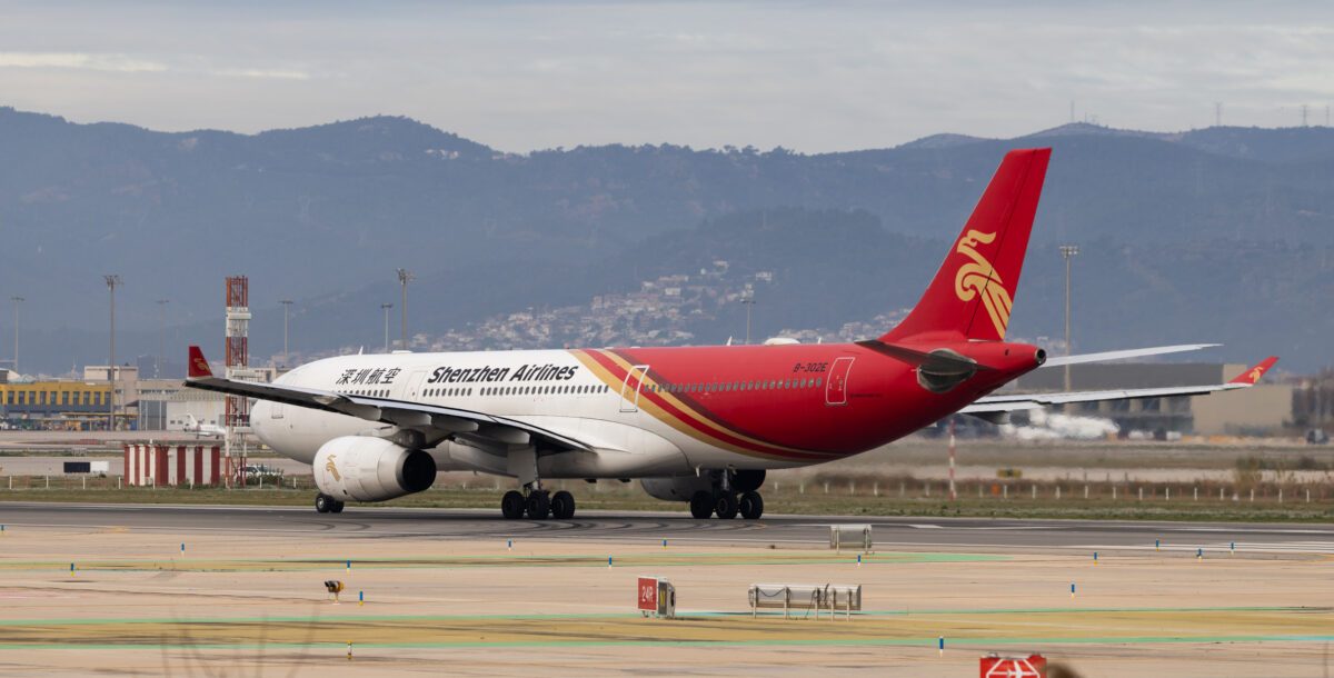 Shenzhen Airlines Airbus A330-300