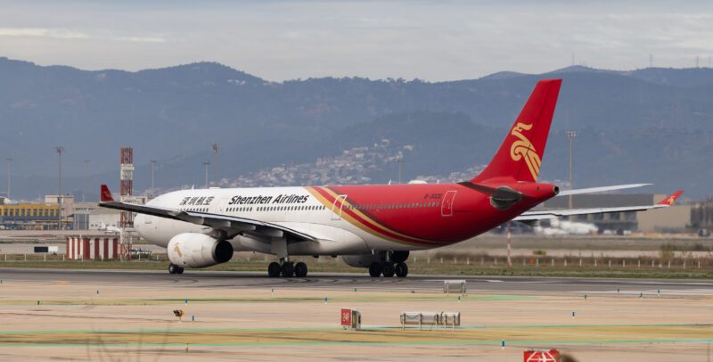 Shenzhen Airlines Airbus A330-300