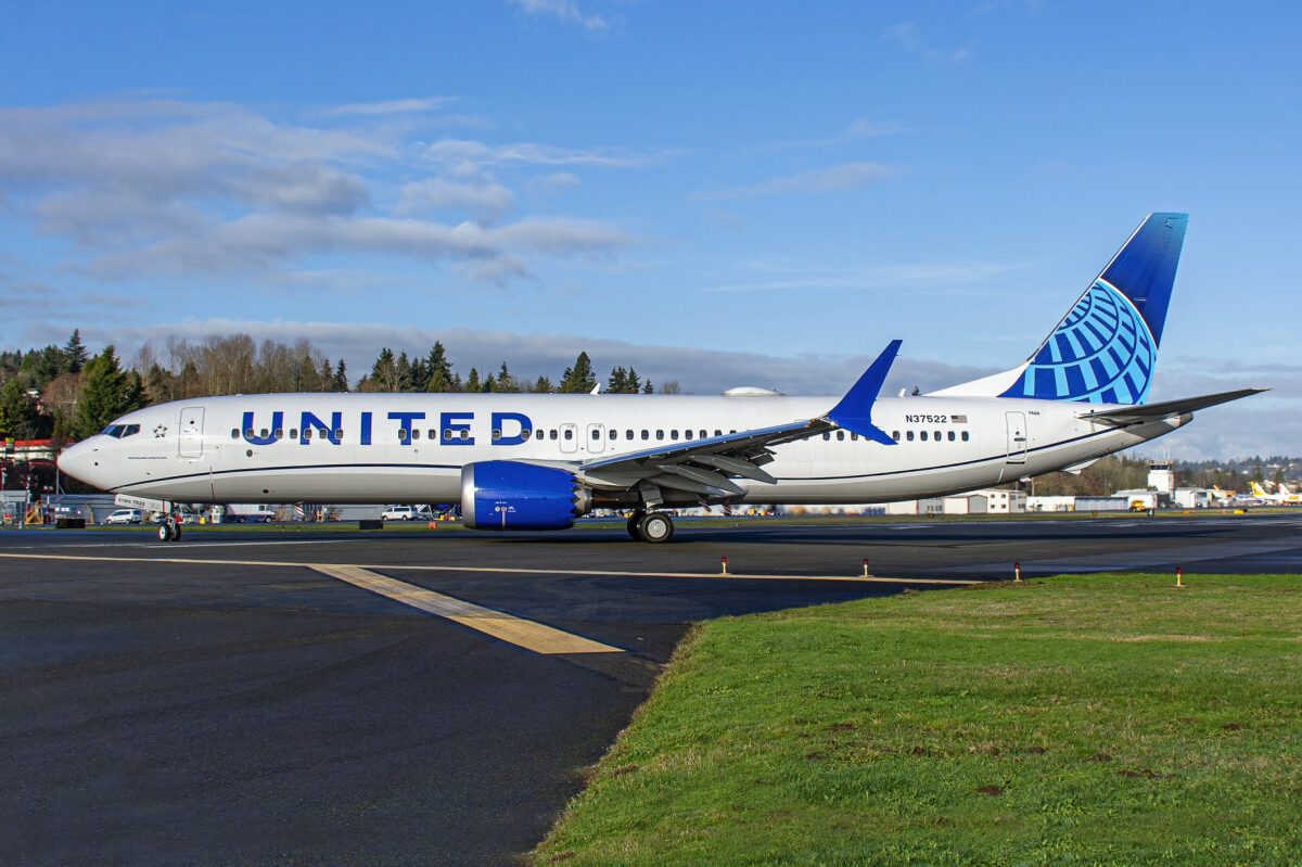 United Airlines Boeing 737-8 Max