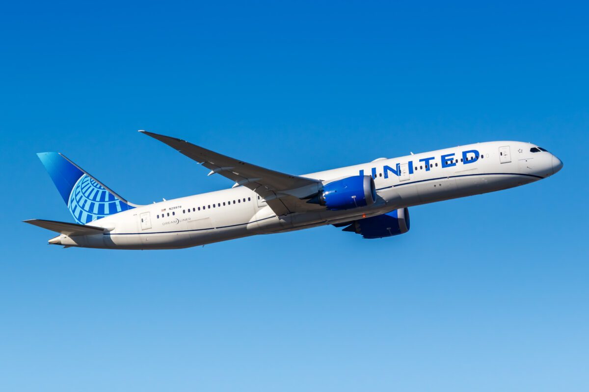 United Airlines Boeing 787-9 Dreamliner