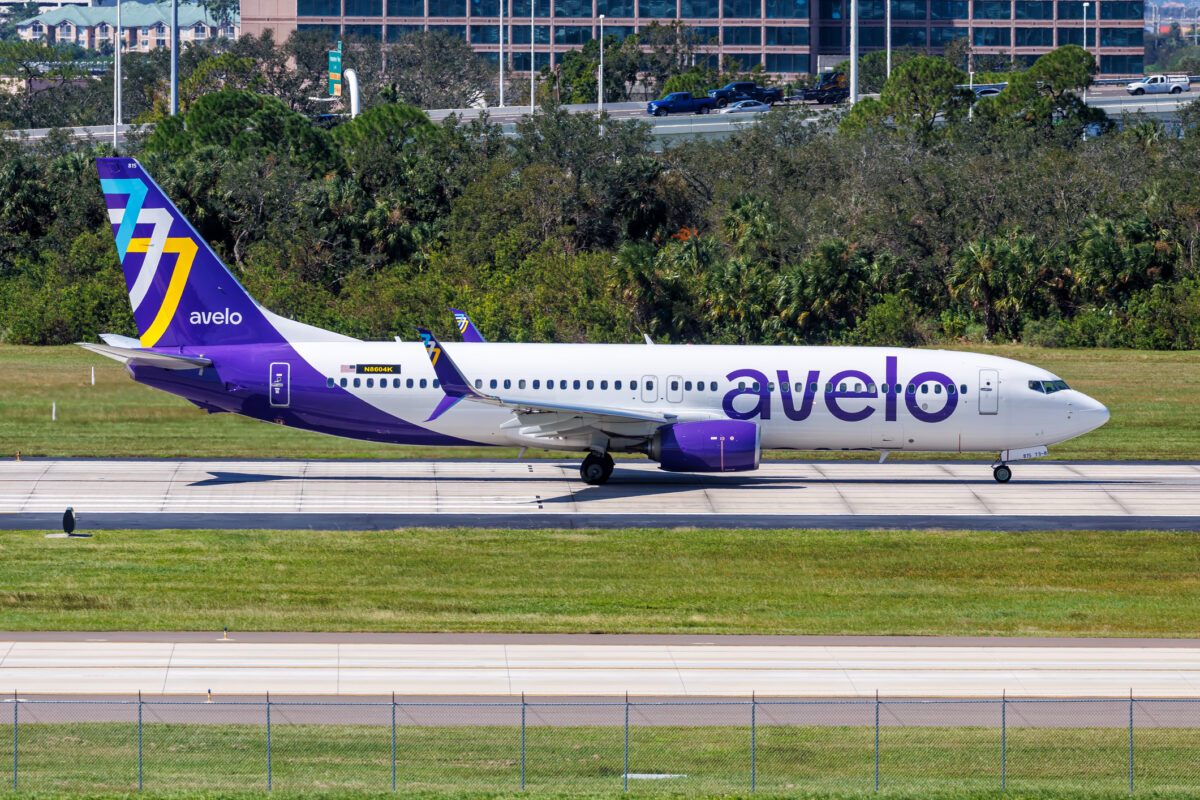 Avelo Airlines Boeing 737-800