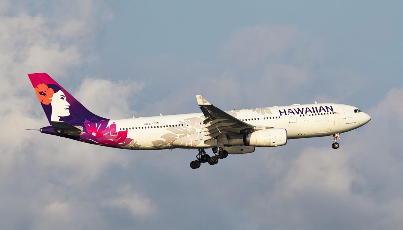 Alaska and Hawaiian Face $521,900 Art Cargo Lawsuit