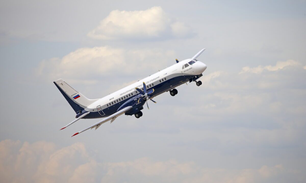 Ilyushin Il-114-300