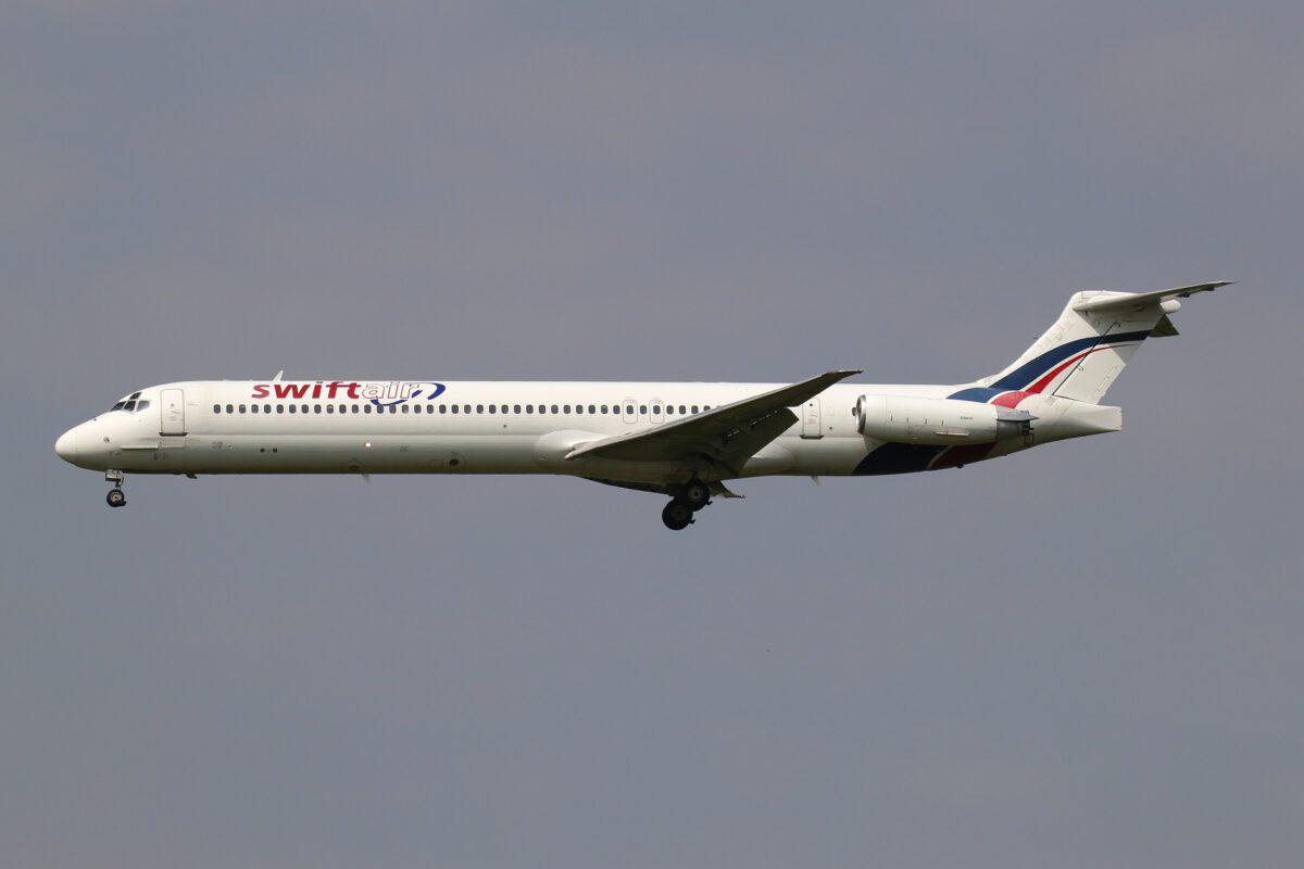Swiftair McDonnell Douglas MD-83