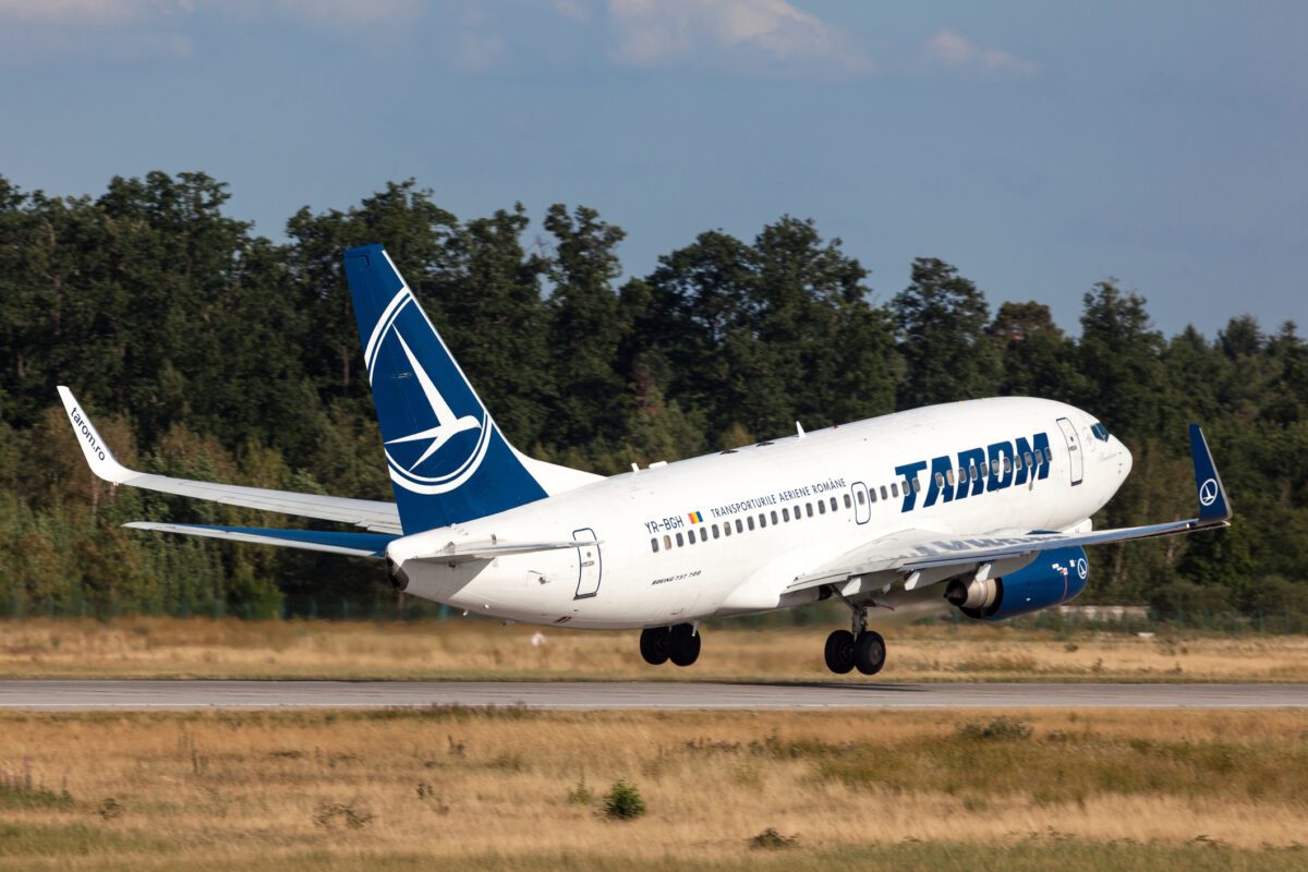 Tarom Airlines Boeing 737-700