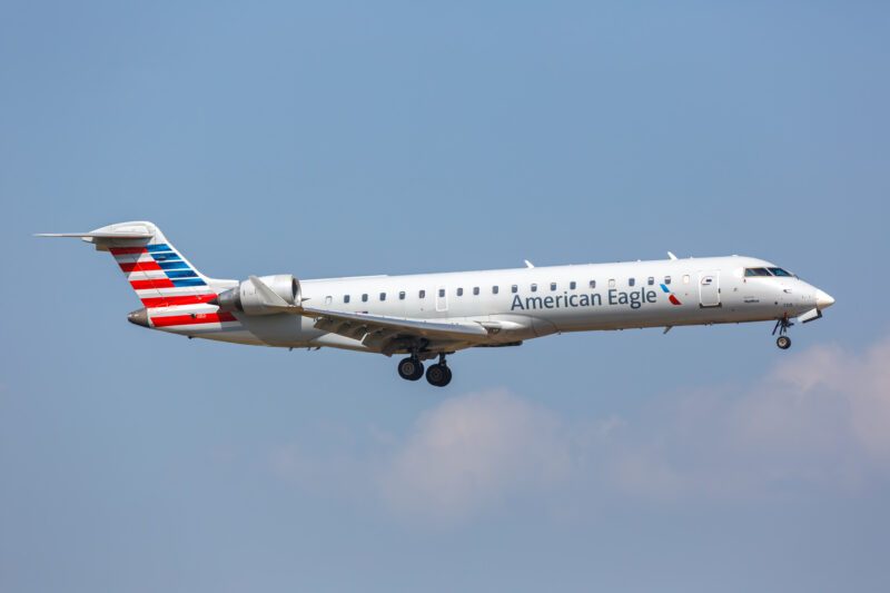 American Swaps South Bend–Chicago Buses for CRJ-700 Flights