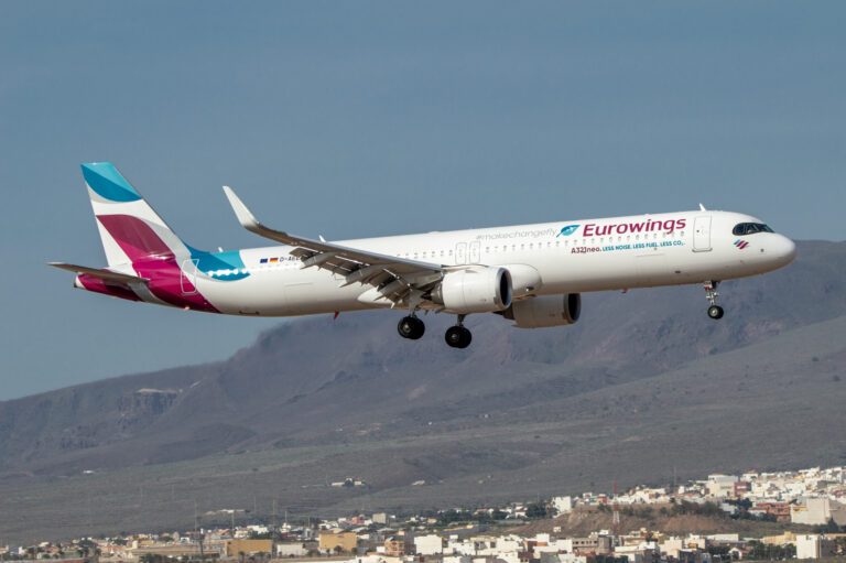 Three Hospitalized After Illness on Eurowings Rhodes Flight