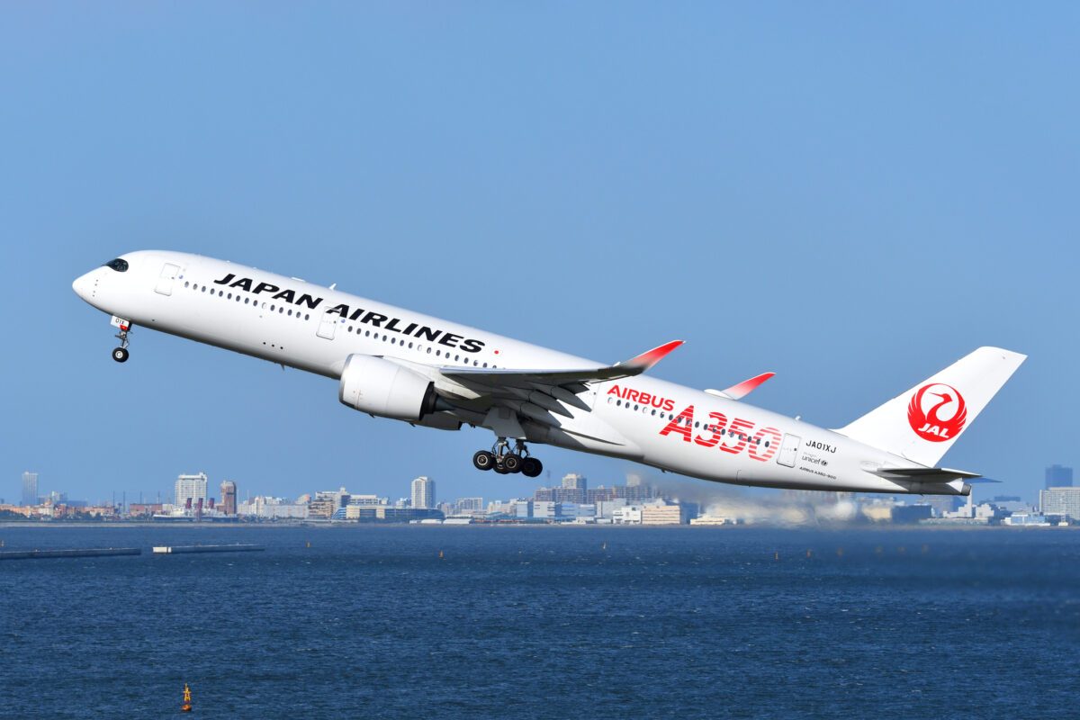 Japan Airlines (JAL) Airbus A350-900
